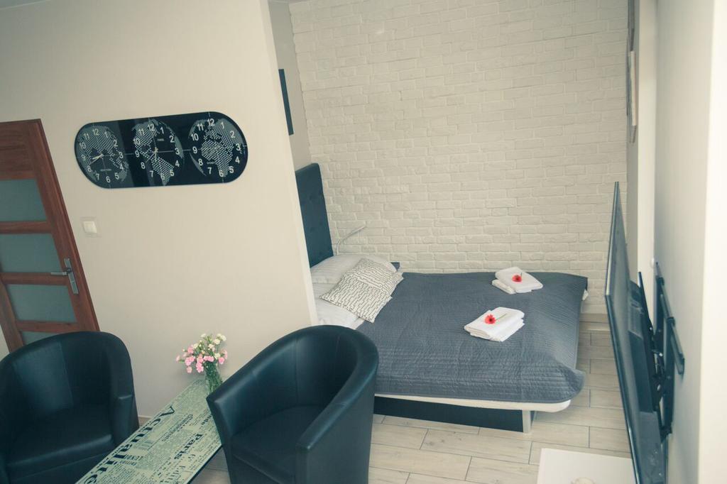 Apartament Zeus ジェロナ・グラ エクステリア 写真